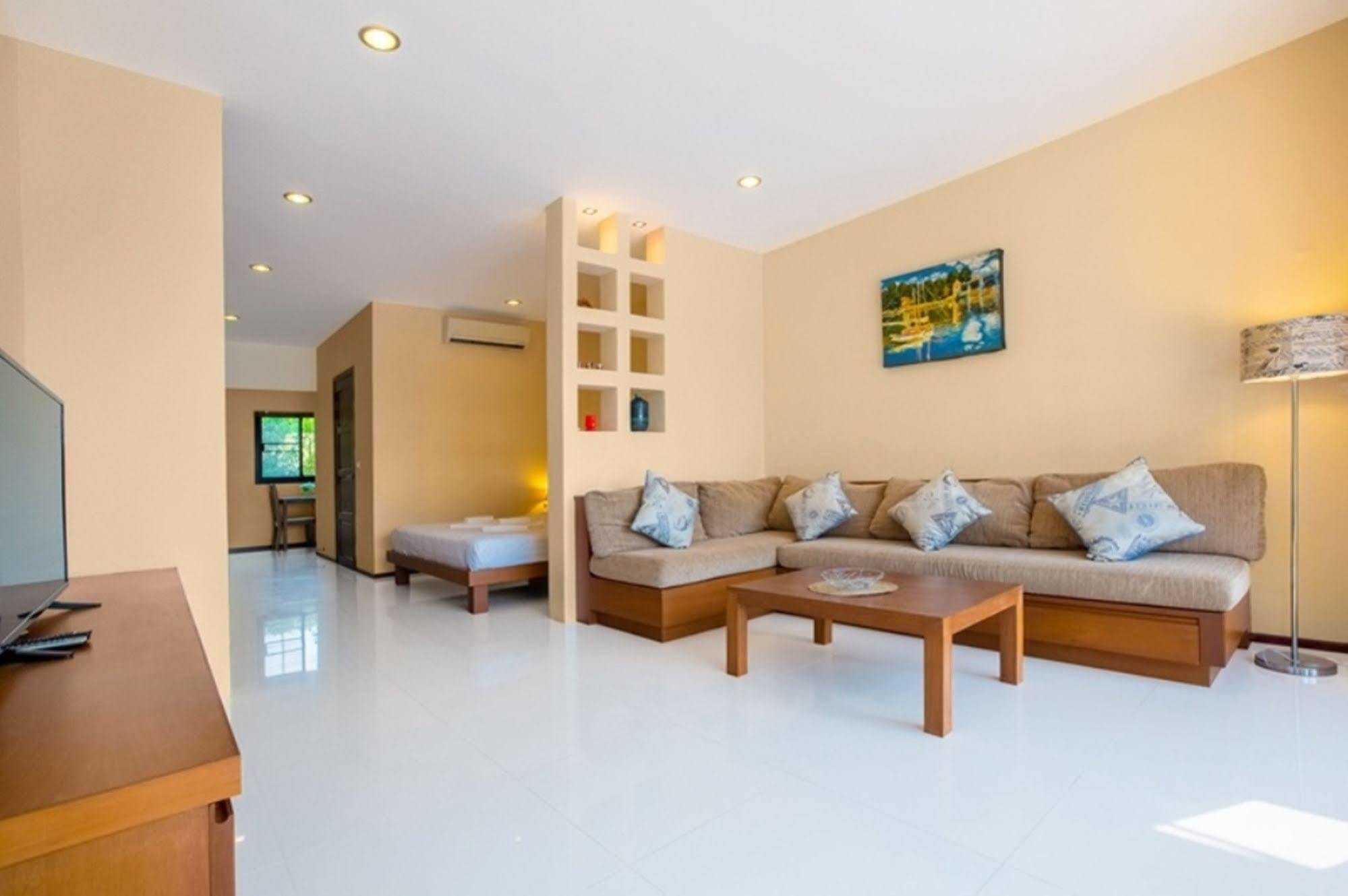 Avanta Condominium Мае Нам Екстериор снимка